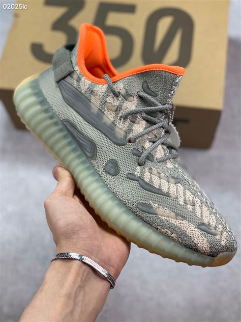 cheap sneakers adidas